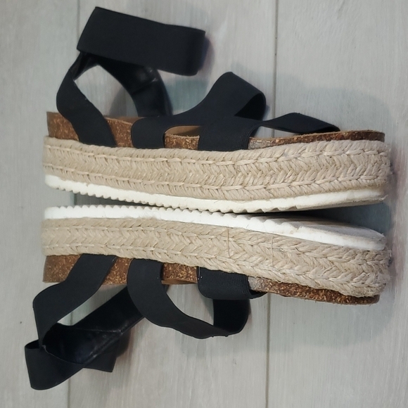 Steve Madden Women Elastic Strappy Platform chunky sandals shoes sz 9 - Picture 8 of 12